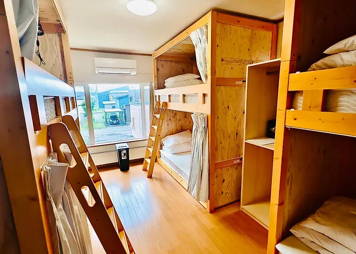 Yellow House Niseko